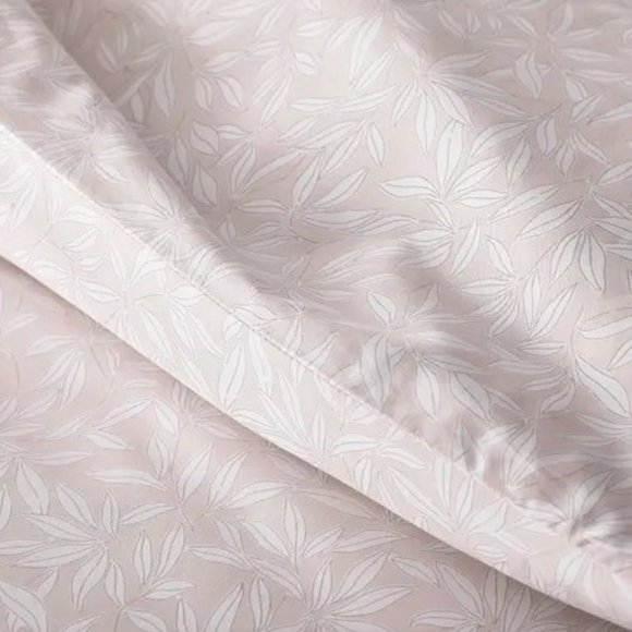 The Company Store Legends Hotel Stencil Leaf Botanical Sateen Pillow Sham-Euro - Picture 3 of 6